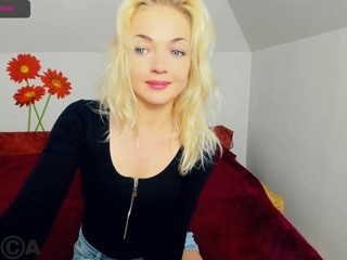 Bestybaby Nude On Webcam In Her Live Sex Chat Sexygirls