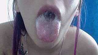 Annyy__ naked stripping on cam for live sex video chat