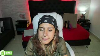 gabiii_rouse naked stripping on cam for live sex video chat