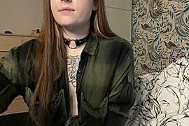 JenWoood naked stripping on cam for live sex video chat