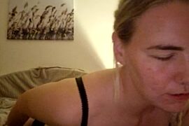 EllaBellee naked stripping on cam for live sex video chat