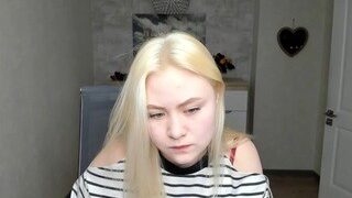 blinding-baby nude on webcam in her Live Sex Chat