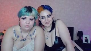 CourtneyCuromi naked stripping on cam for live sex video chat