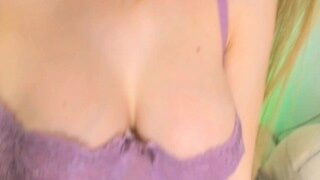 cristallwhite nude on webcam in her Live Sex Chat