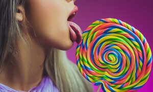 JennyliciousX naked before webcam in live video chat