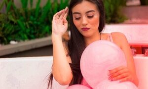 KarlaX0X0 naked before webcam in live video chat