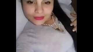 La conocí en stripchat anoche y manda video 33 sec
