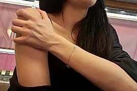 Letigold naked stripping on cam for live sex video chat