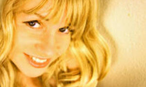 LiLiLace naked before webcam in live video chat