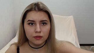 MedialTalks naked stripping on cam for live sex video chat
