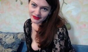 MerisaKiss naked before webcam in live video chat