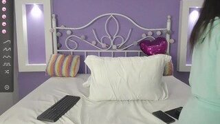 milaalee nude on webcam in her Live Sex Chat