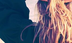 MornaDevis naked before webcam in live video chat