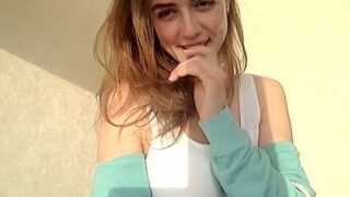 _mwah_x naked stripping on cam for live sex video chat