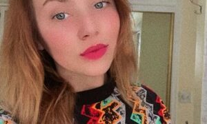 RaqueeStorm naked before webcam in live video chat
