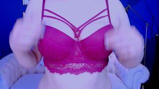 Roxybiddy nude on webcam in her Live Sex Chat