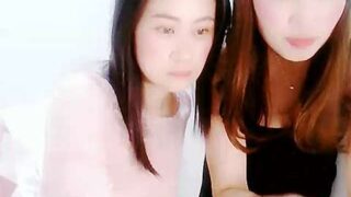 Sarah-MM naked stripping on cam for live sex video chat