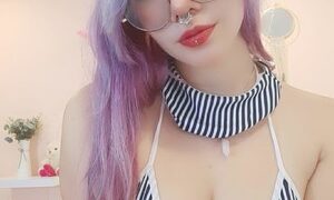 Sophie_pink18 naked before webcam in live video chat