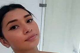 soyvanesa naked stripping on cam for live sex video chat