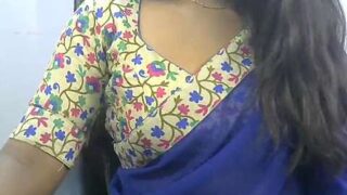 Spandana_Sweety naked stripping on cam for live sex video chat