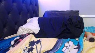 Sweetbaby_girl naked stripping on cam for live sex video chat