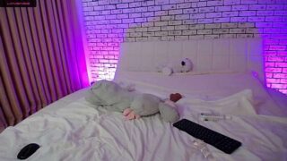 _SweetPussy_ naked stripping on cam for live sex video chat