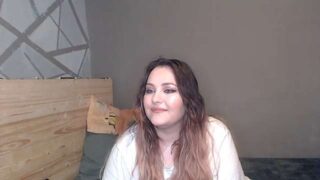 tan__peach naked stripping on cam for live sex video chat