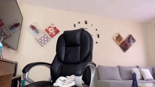 TifannyVelez naked stripping on cam for live sex video chat