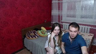TTWIXX naked stripping on cam for live sex video chat