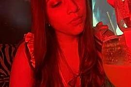 XHannaxX naked stripping on cam for live sex video chat