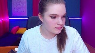 yourhuggy nude on webcam in her Live Sex Chat