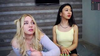 amazondolls naked stripping on cam for live sex video chat