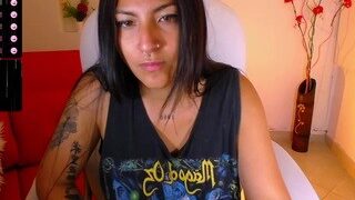 badgirl-18 nude on webcam in her Live Sex Chat