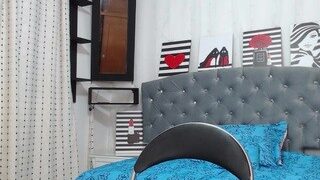 Frida <3 nude on webcam in her Live Sex Chat