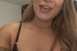 Iza8890 naked stripping on cam for live sex video chat