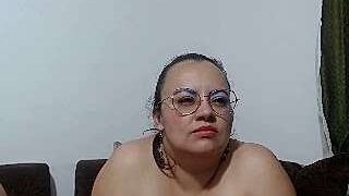 Julin_par_03 naked stripping on cam for live sex video chat