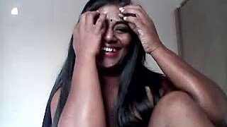 kandi2 naked stripping on cam for live sex video chat