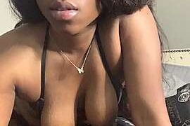 MahjiBe naked stripping on cam for live sex video chat
