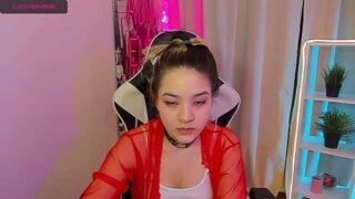 NikkiYang naked stripping on cam for live sex video chat