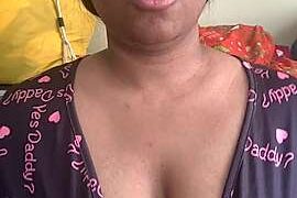 queenscastle00 naked stripping on cam for live sex video chat