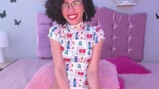 roxan-richards nude on webcam in her Live Sex Chat