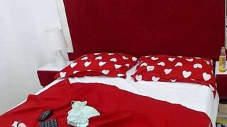 Rubi_love naked stripping on cam for live sex video chat
