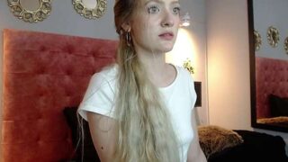 sweetie_blue naked stripping on cam for live sex video chat