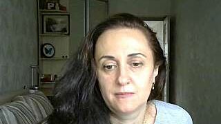 UllimOhi_ naked stripping on cam for live sex video chat