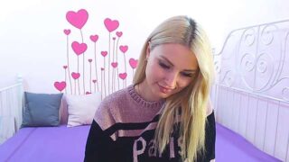 UrSweetLexly naked stripping on cam for live sex video chat