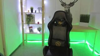 hermiona_stranger naked stripping on cam for live sex video chat