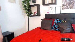 Mia_Ackerman naked stripping on cam for live sex video chat