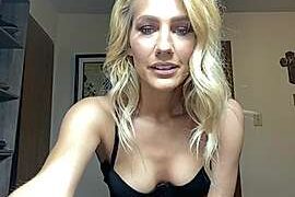 misskitty0070 naked stripping on cam for live sex video chat