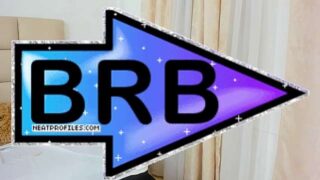 roxie_gates_ naked stripping on cam for live sex video chat