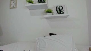 sharon_lewwis naked stripping on cam for live sex video chat